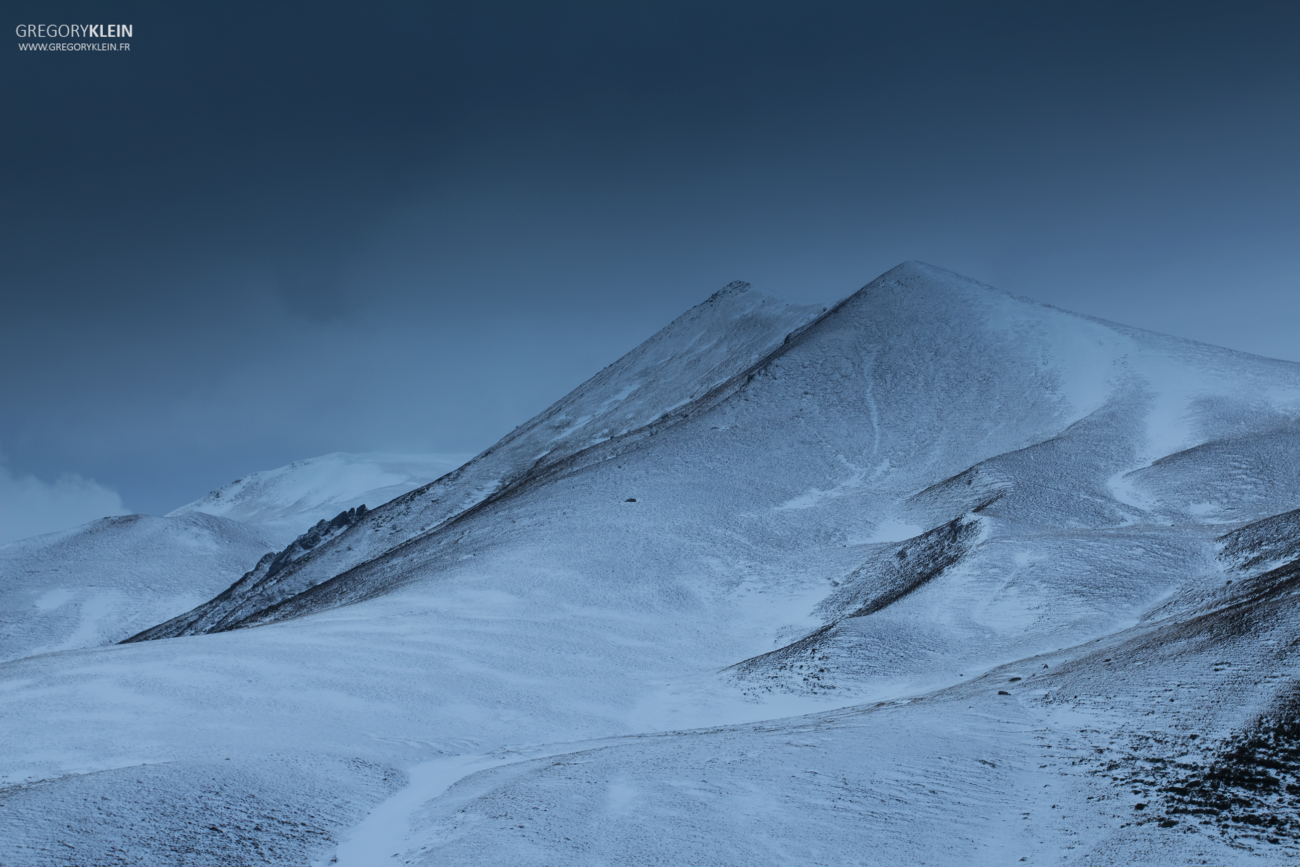 Fonds d'cran Nature Montagnes Misty Mountain