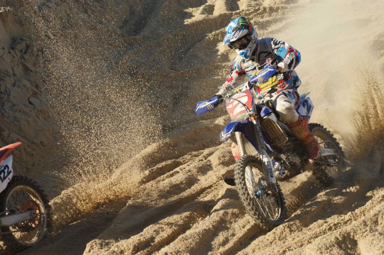 Fonds d'cran Motos Motocross ronde des sables