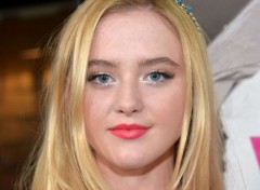  Celebrities Women Kathryn Newton