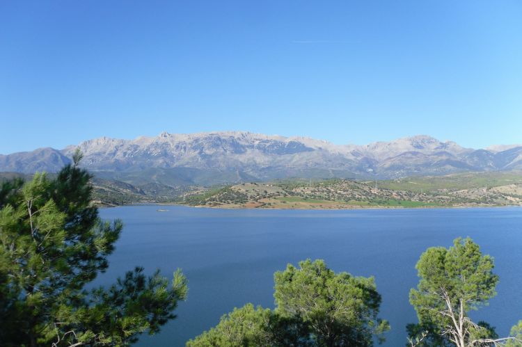 Fonds d'cran Nature Montagnes tikjda barage tilesdit dans bouira algerie