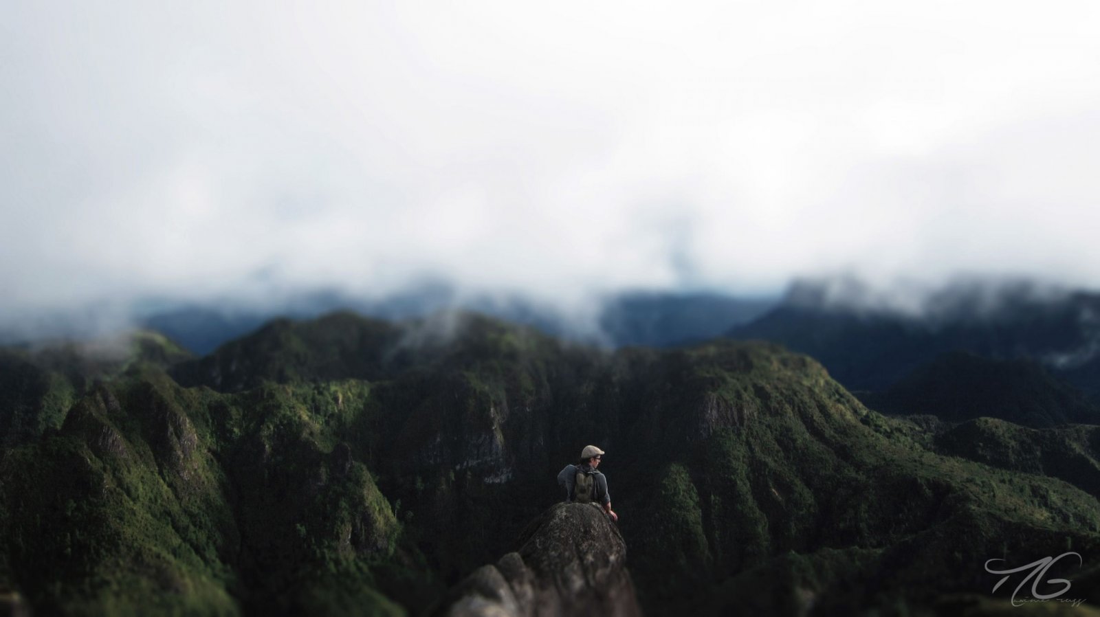 Wallpapers Nature Mountains Sitting on my Rock