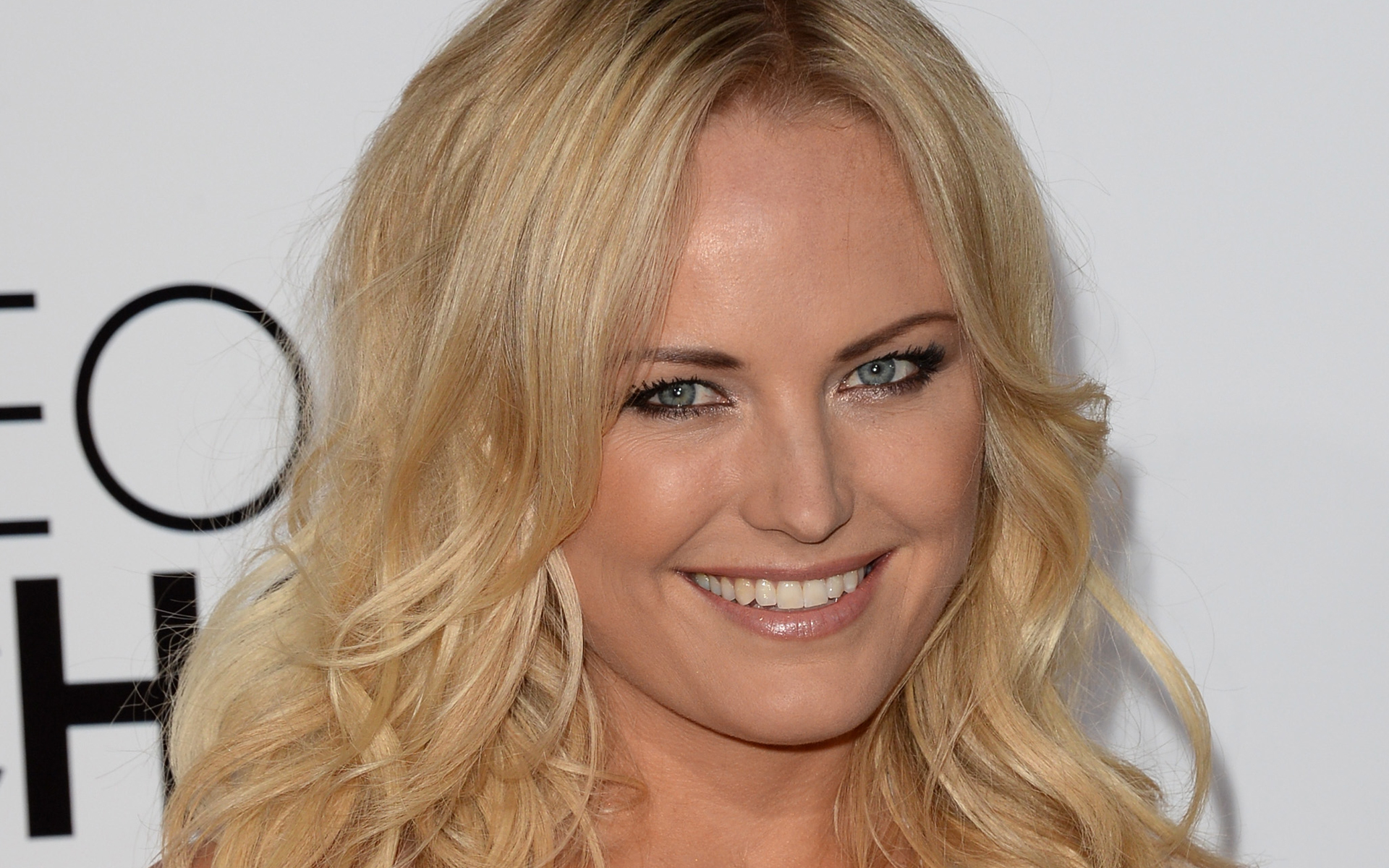 Fonds d'cran Clbrits Femme Malin Akerman  