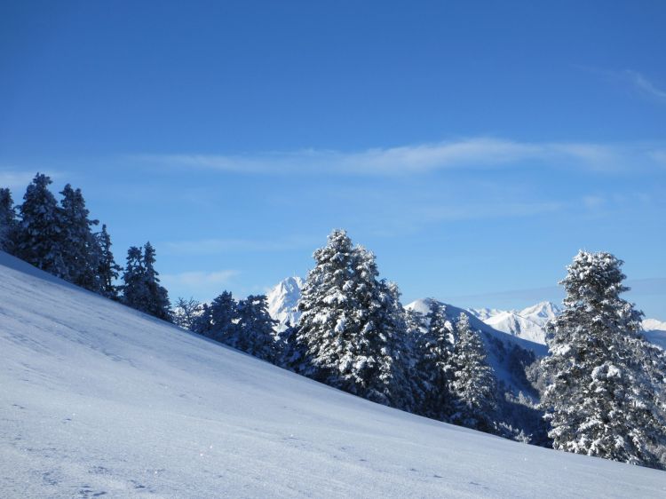 Fonds d'cran Nature Montagnes Paysage de neige, Nistos, Pyrénées