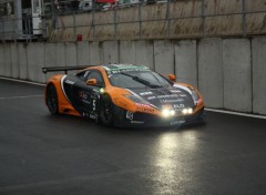  Voitures MP4-12C