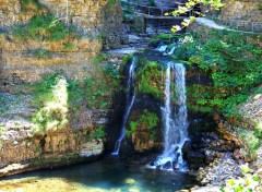  Nature Cascade