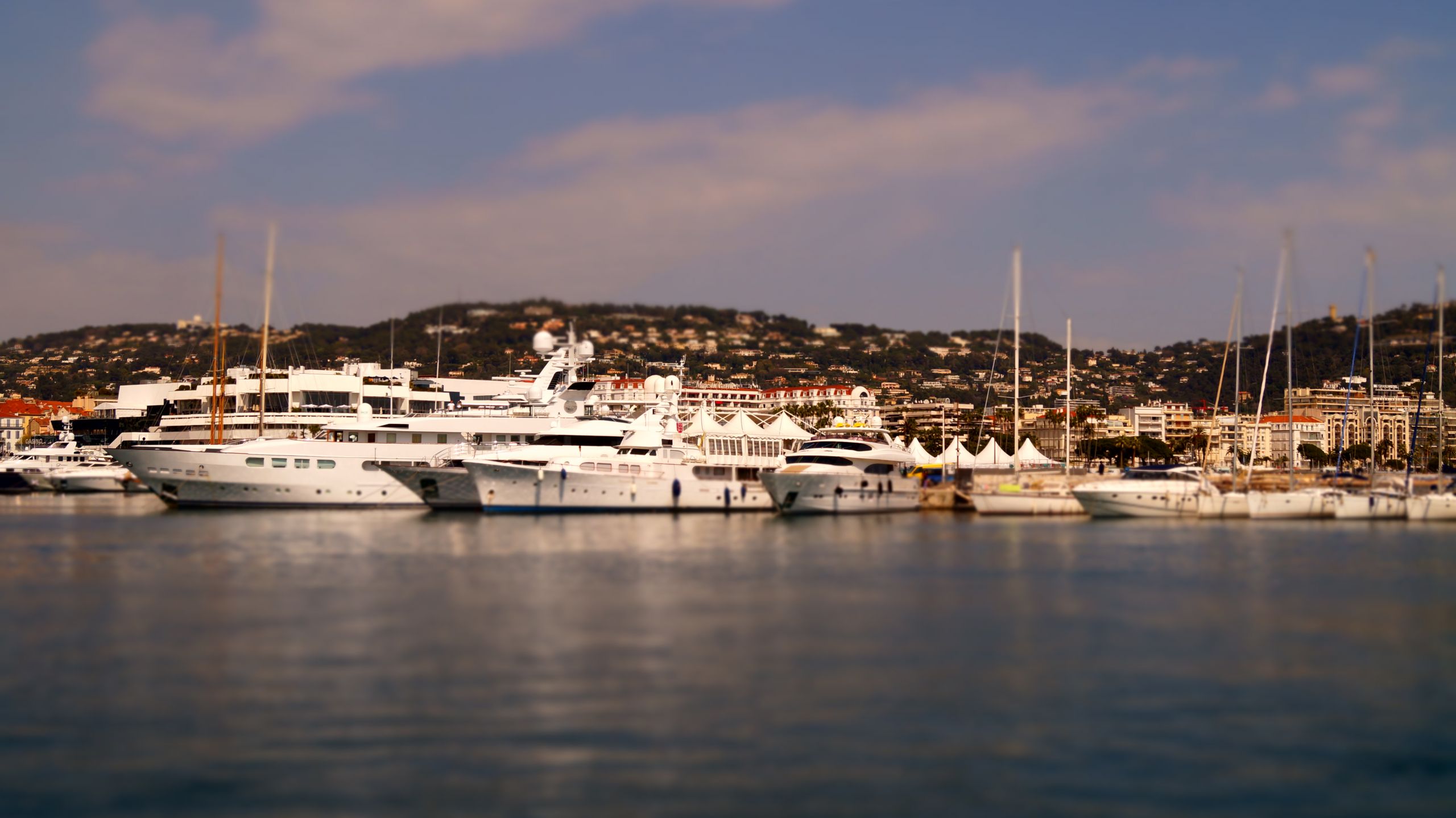 Fonds d'cran Bateaux Divers Cannes et les îles de Lerins