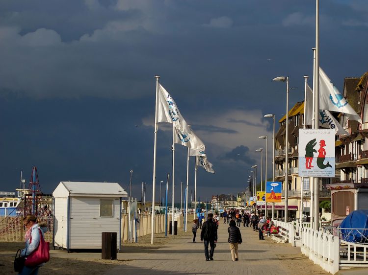 Fonds d'cran Voyages : Europe France > Normandie Trouville