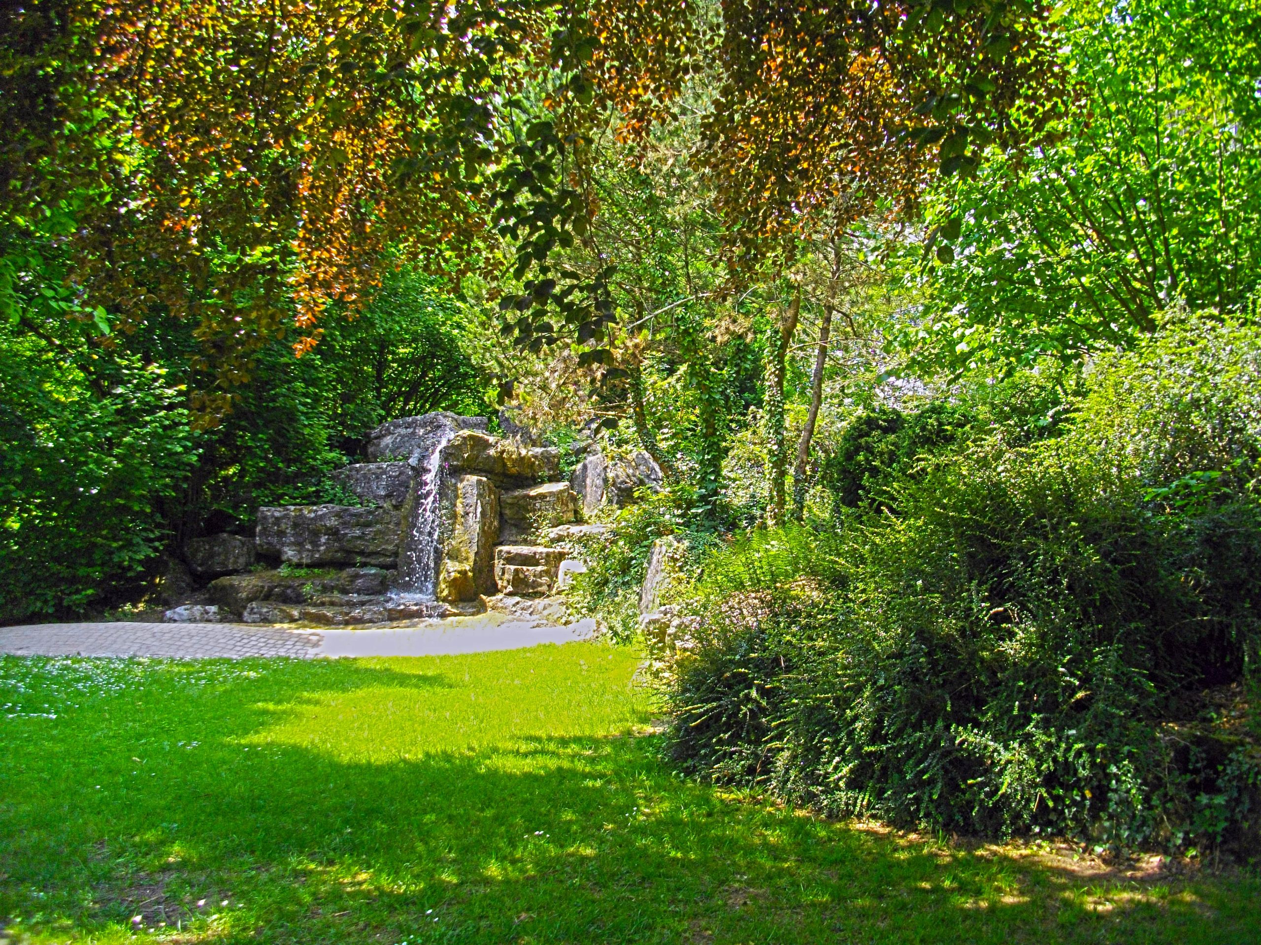 Wallpapers Nature Parks - Gardens Cascade Jardin Anglais Vesoul