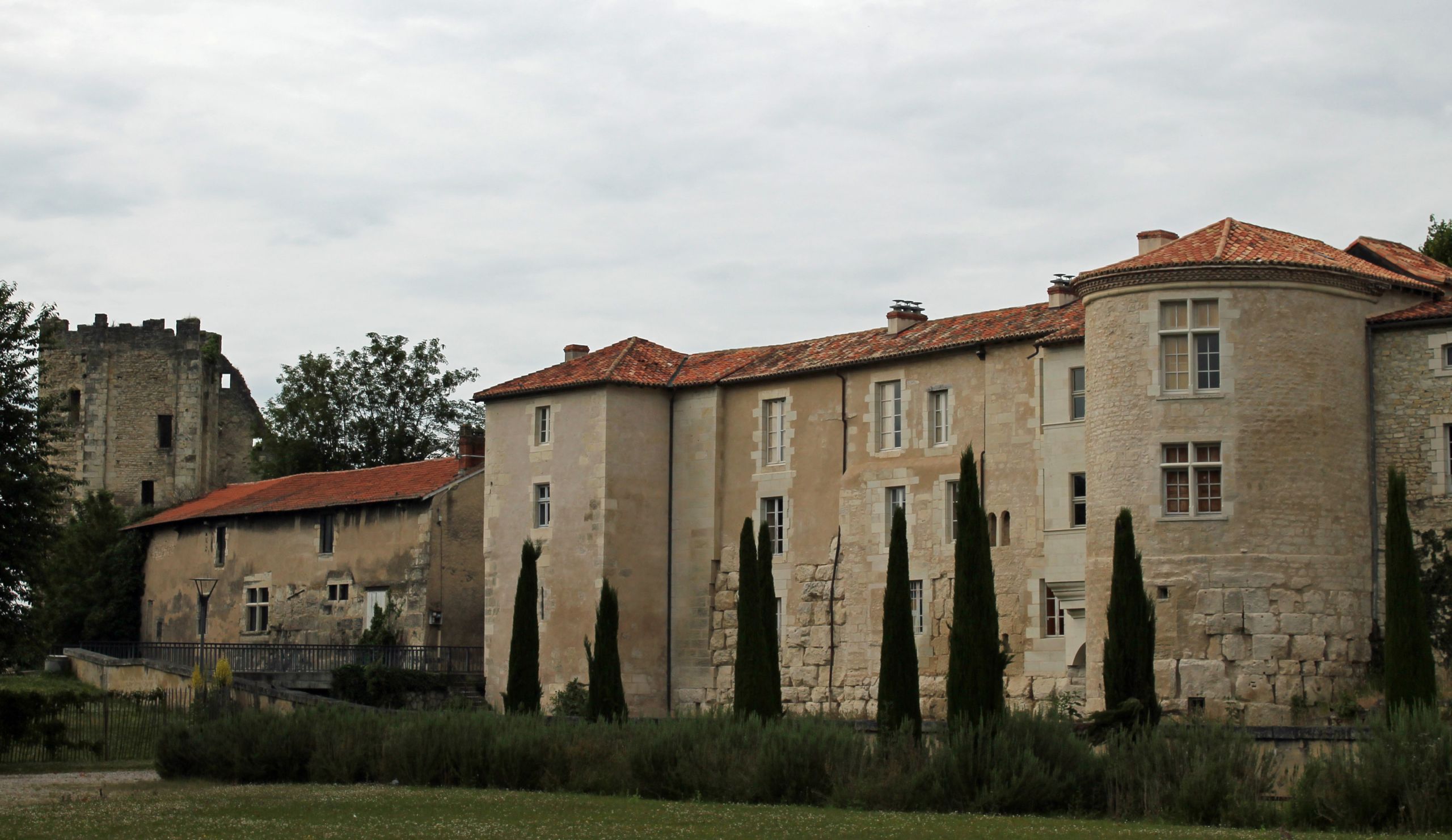 Fonds d'cran Constructions et architecture Chteaux - Palais 