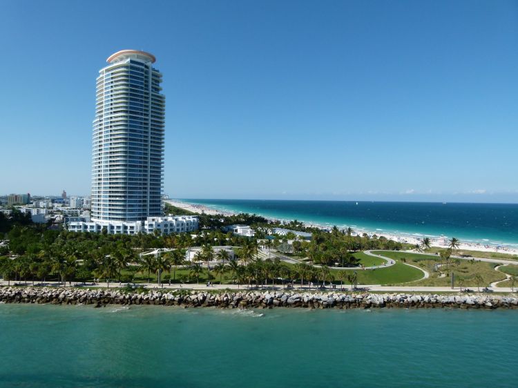 Fonds d'cran Voyages : Amrique du nord Etats-Unis > Miami Miami