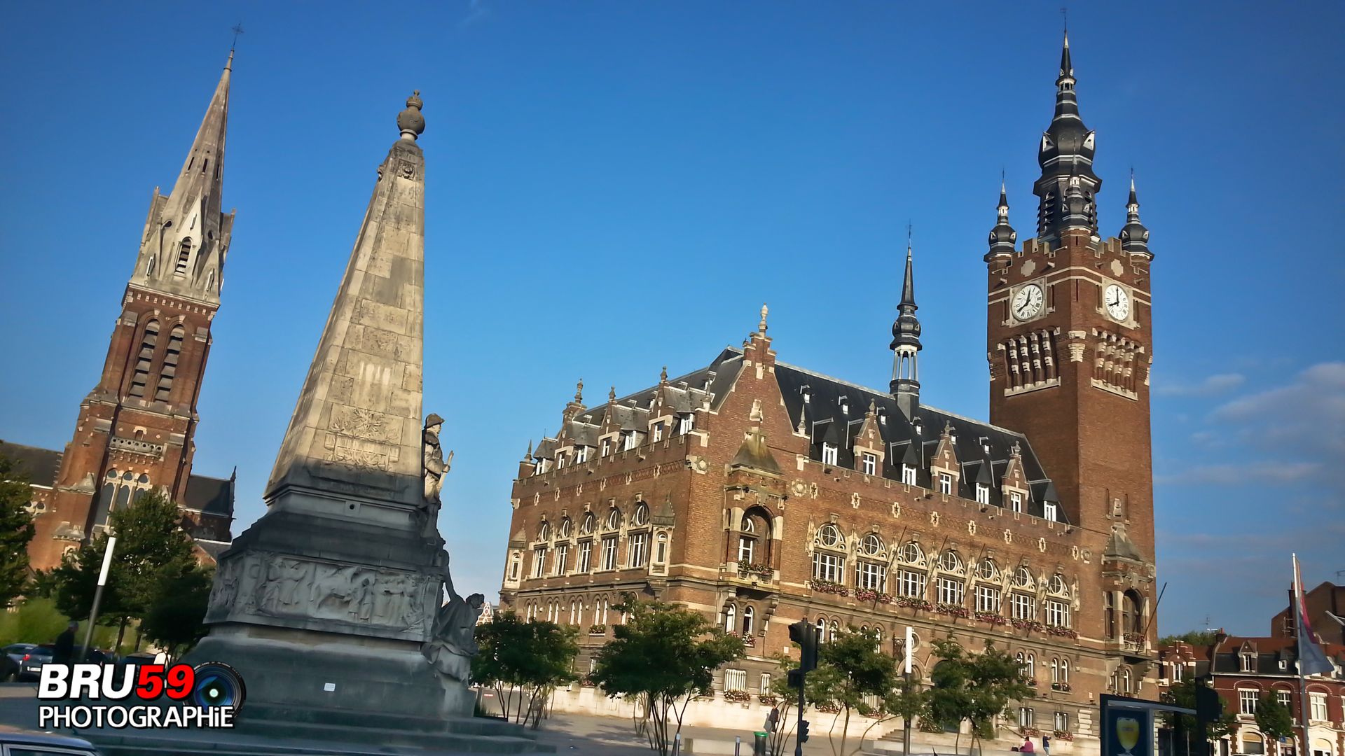 Fonds d'cran Constructions et architecture Villes - Villages Grand Place d'Armentires