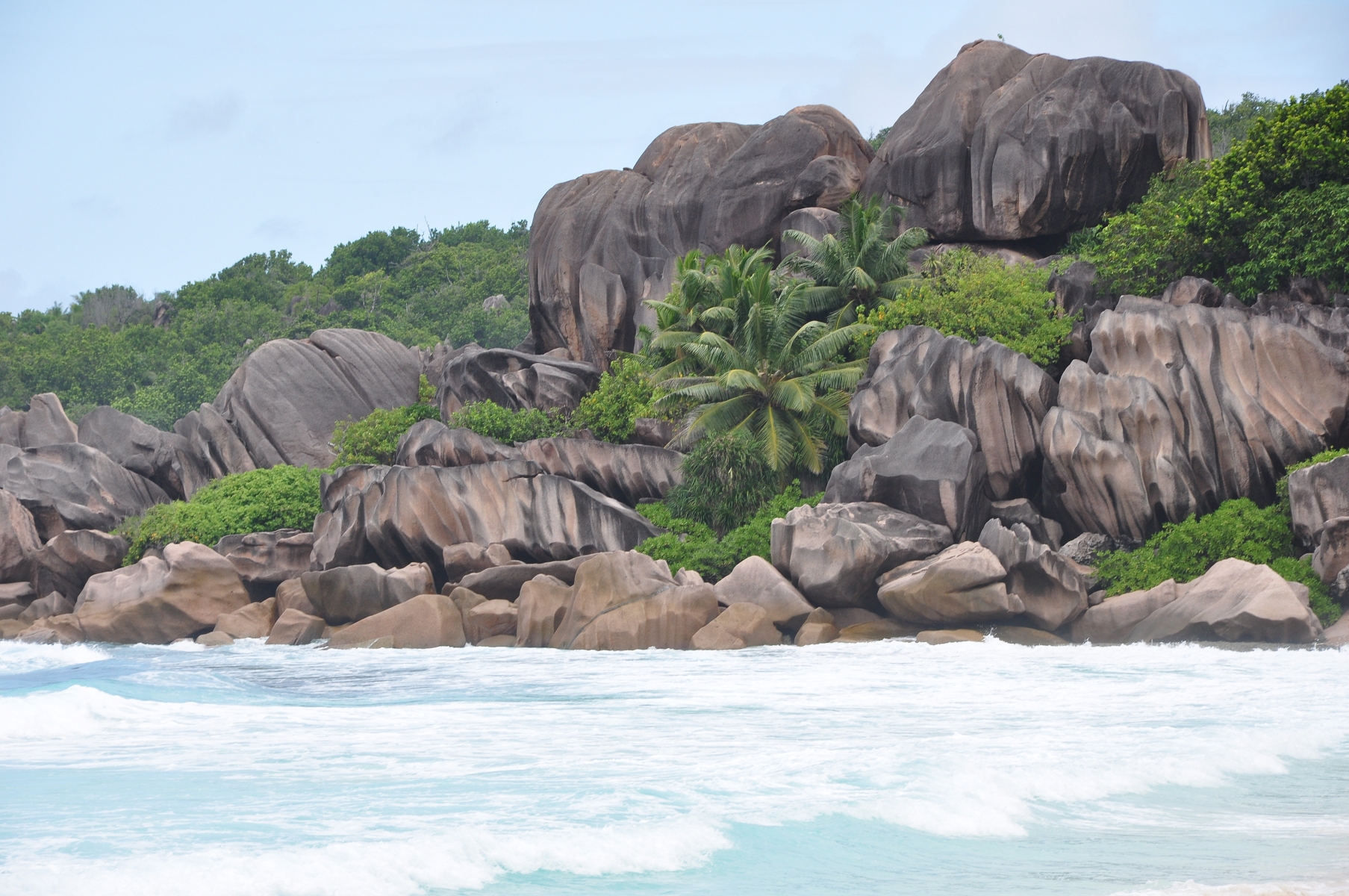 Wallpapers Nature Seas - Oceans - Beaches Plage  La Digue (Seychelles)