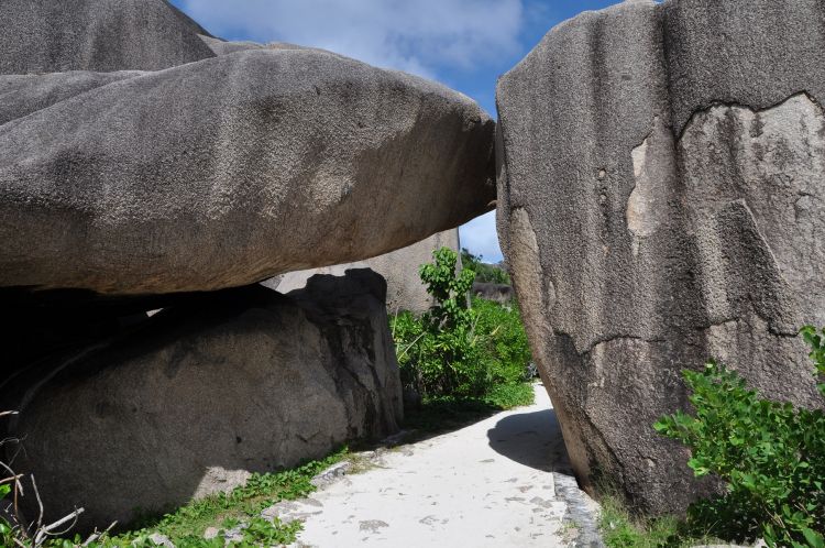 Wallpapers Nature Rocks - Stones - Sand Roches Seychelles (La Digue)