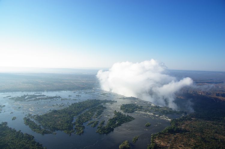 Fonds d'cran Voyages : Afrique Afrique du Sud Chutes Victoria (zimbabwe)