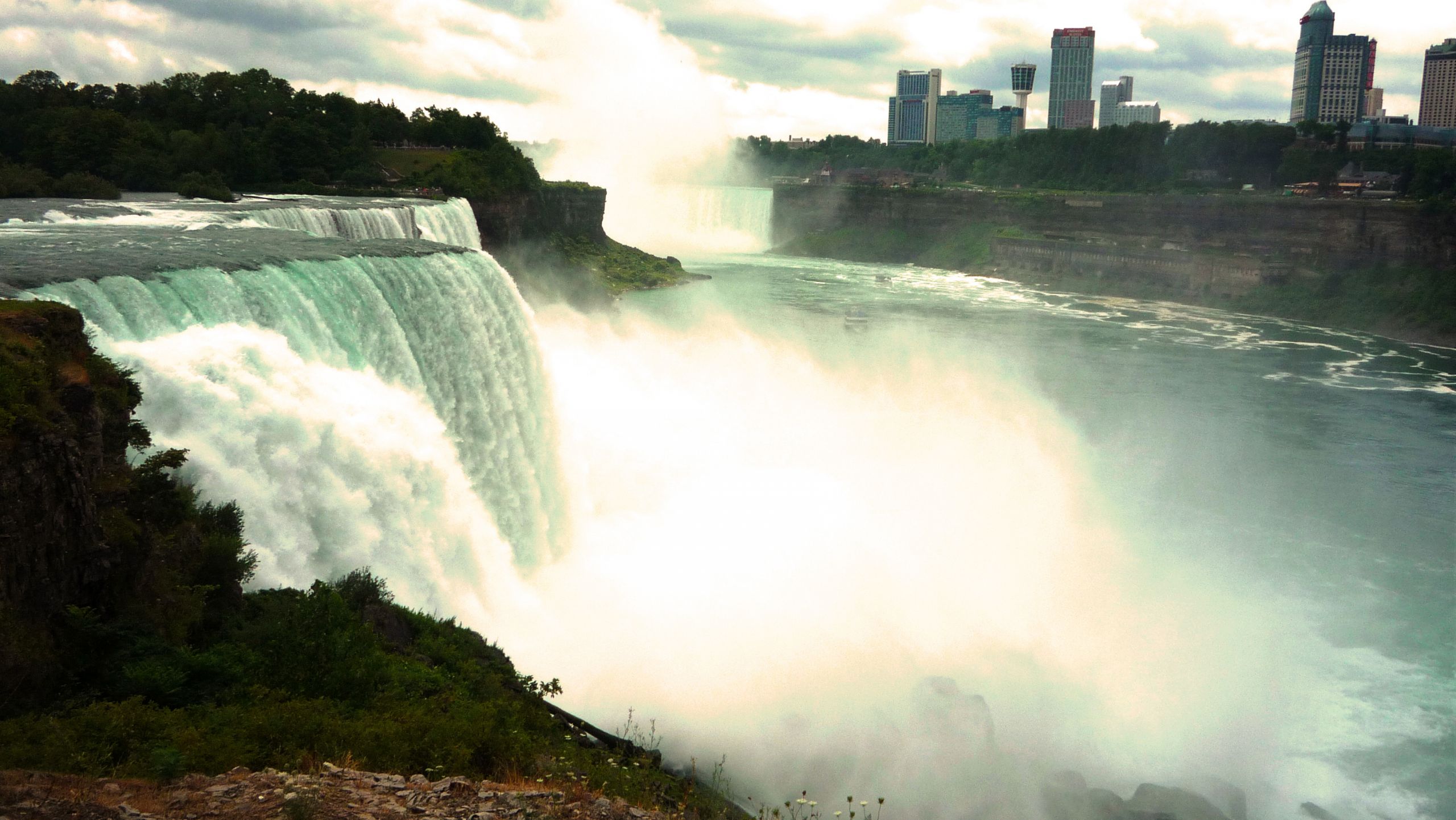 Wallpapers Nature Waterfalls Niagara, au fil de l'eau