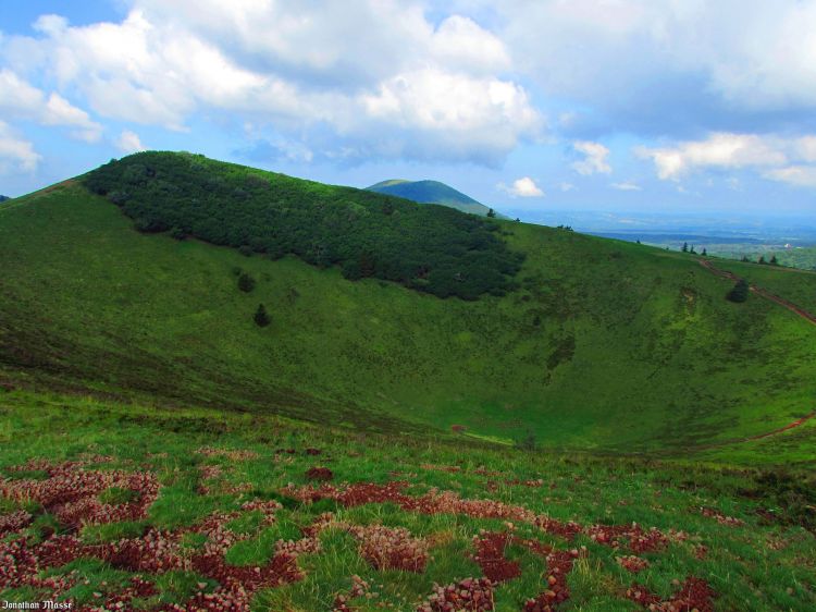 Fonds d'cran Nature Montagnes le Pariou.