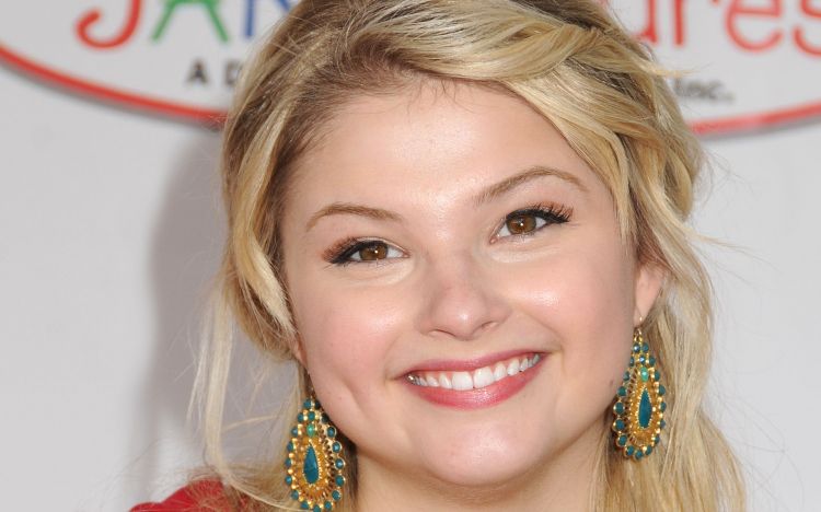 Wallpapers Celebrities Women Stefanie Scott Wallpaper N381196