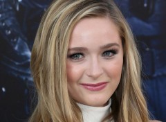  Celebrities Women Greer Grammer