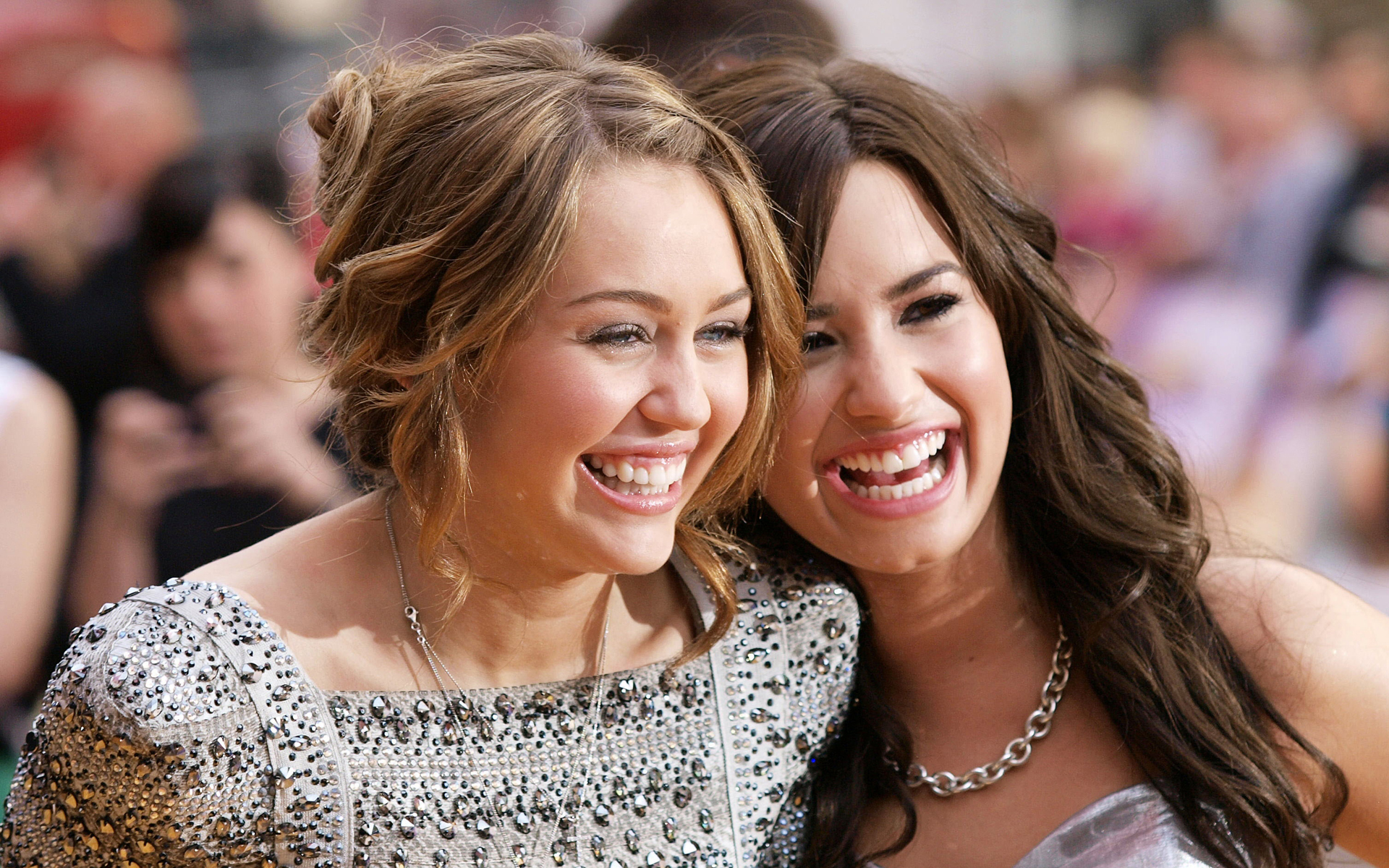 Wallpapers Celebrities Women Miley Cyrus 