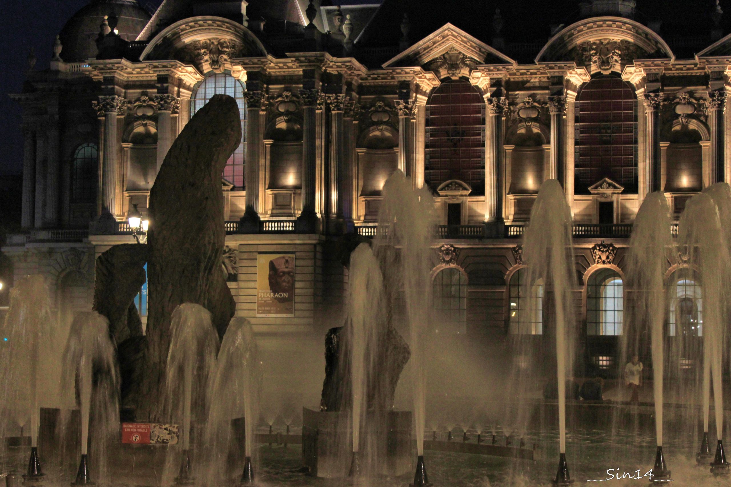 Wallpapers Constructions and architecture Fountains - Water Jets Lille