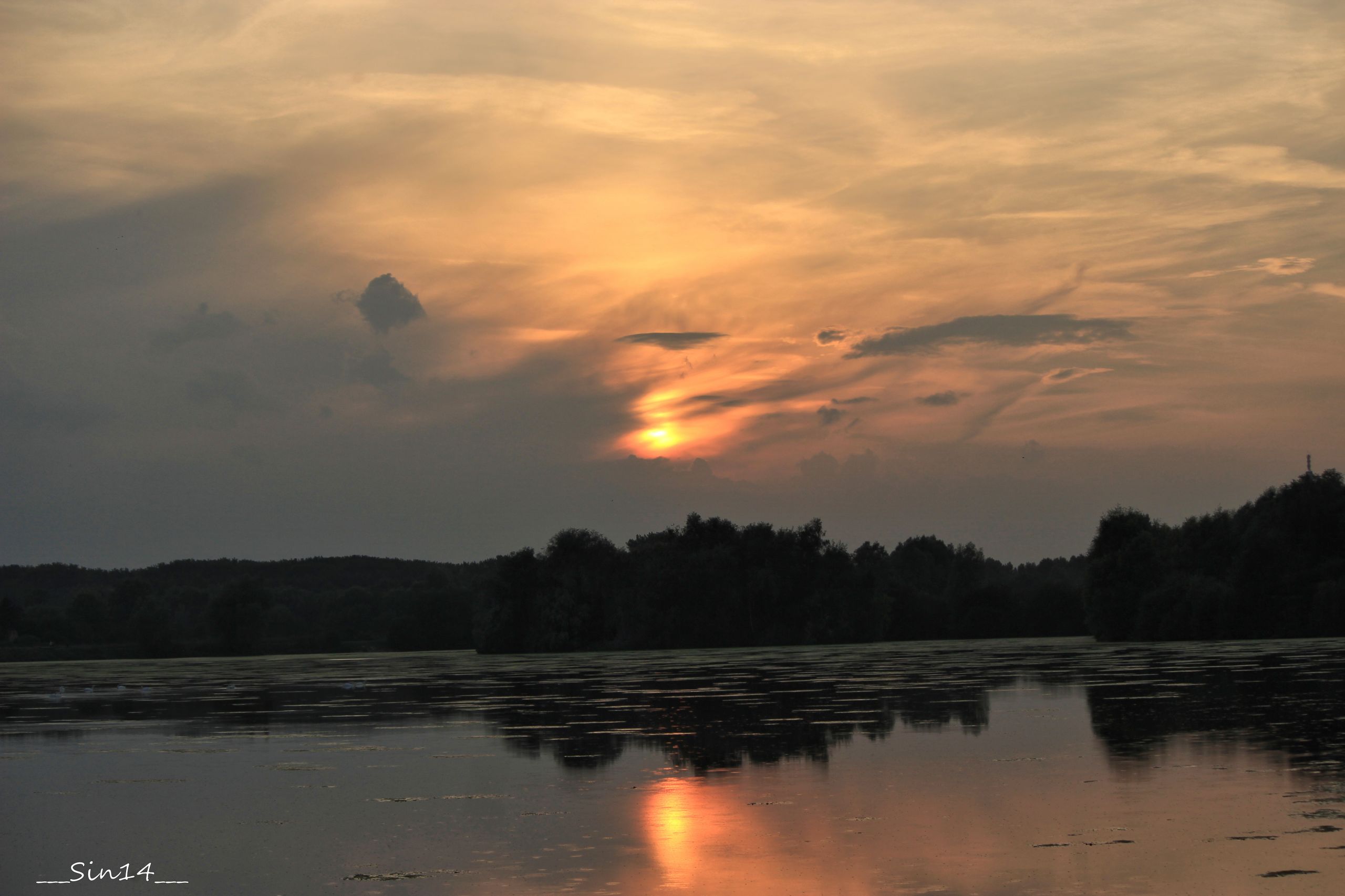 Fonds d'cran Nature Couchers et levers de Soleil Lac du heron