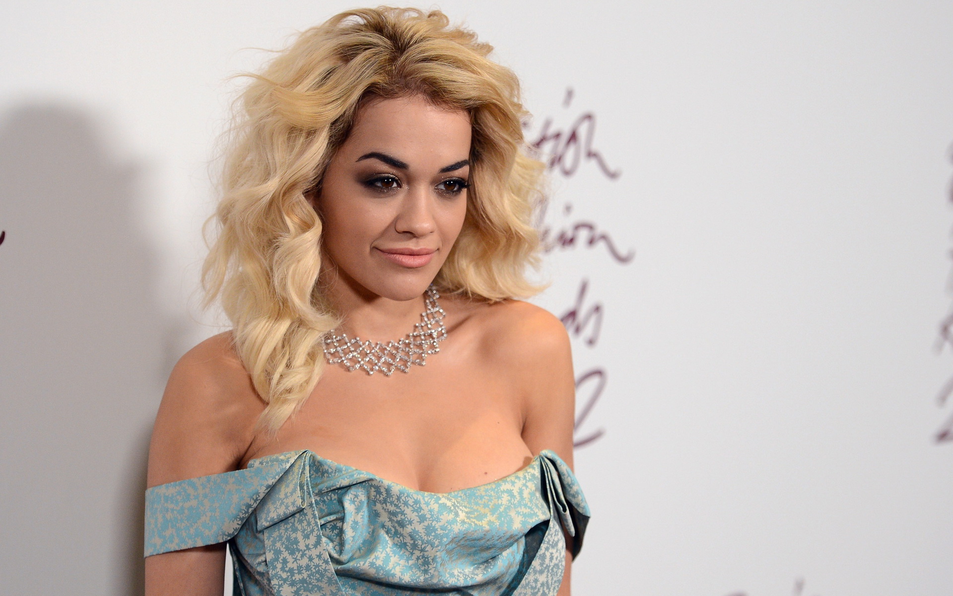 Wallpapers Celebrities Women Rita Ora 