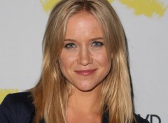  Clbrits Femme Jessy Schram