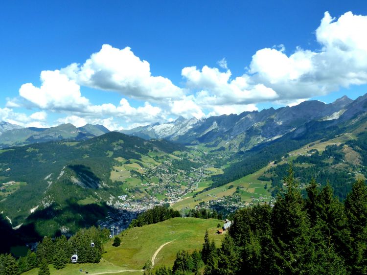 Fonds d'cran Nature Montagnes Hauteur du plateau de Beauregard