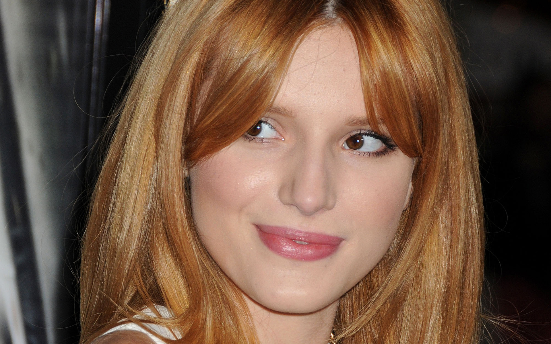 Fonds d'cran Clbrits Femme Bella Thorne Bella Thorne