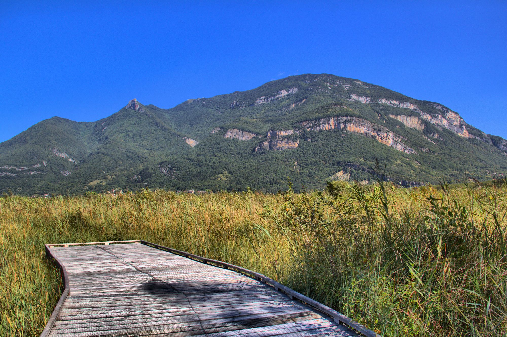 Fonds d'cran Nature Montagnes reserve naturelle de lavours