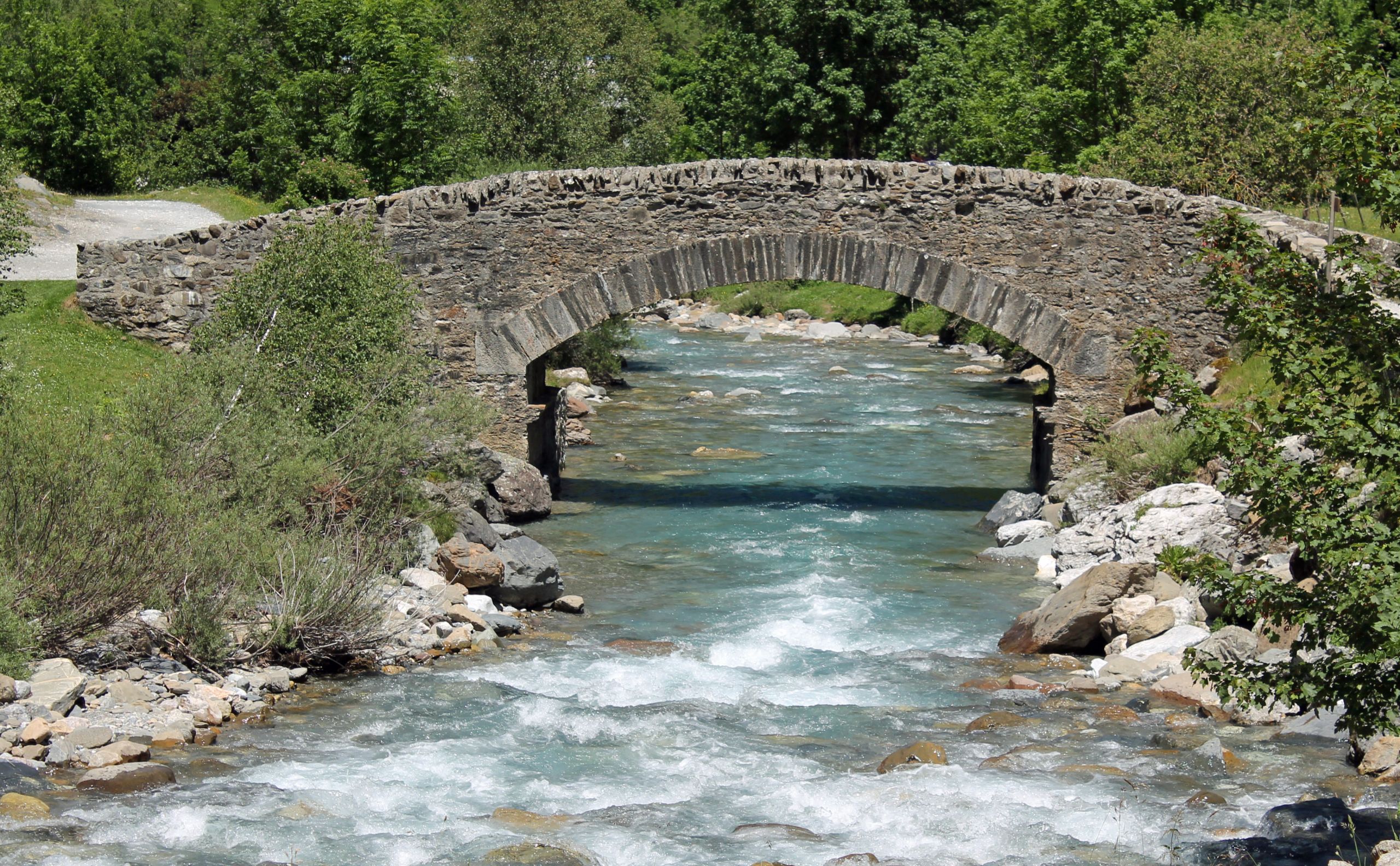 Fonds d'cran Constructions et architecture Ponts - Aqueducs gavarnie