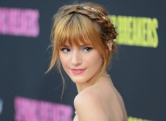  Celebrities Women Bella Thorne