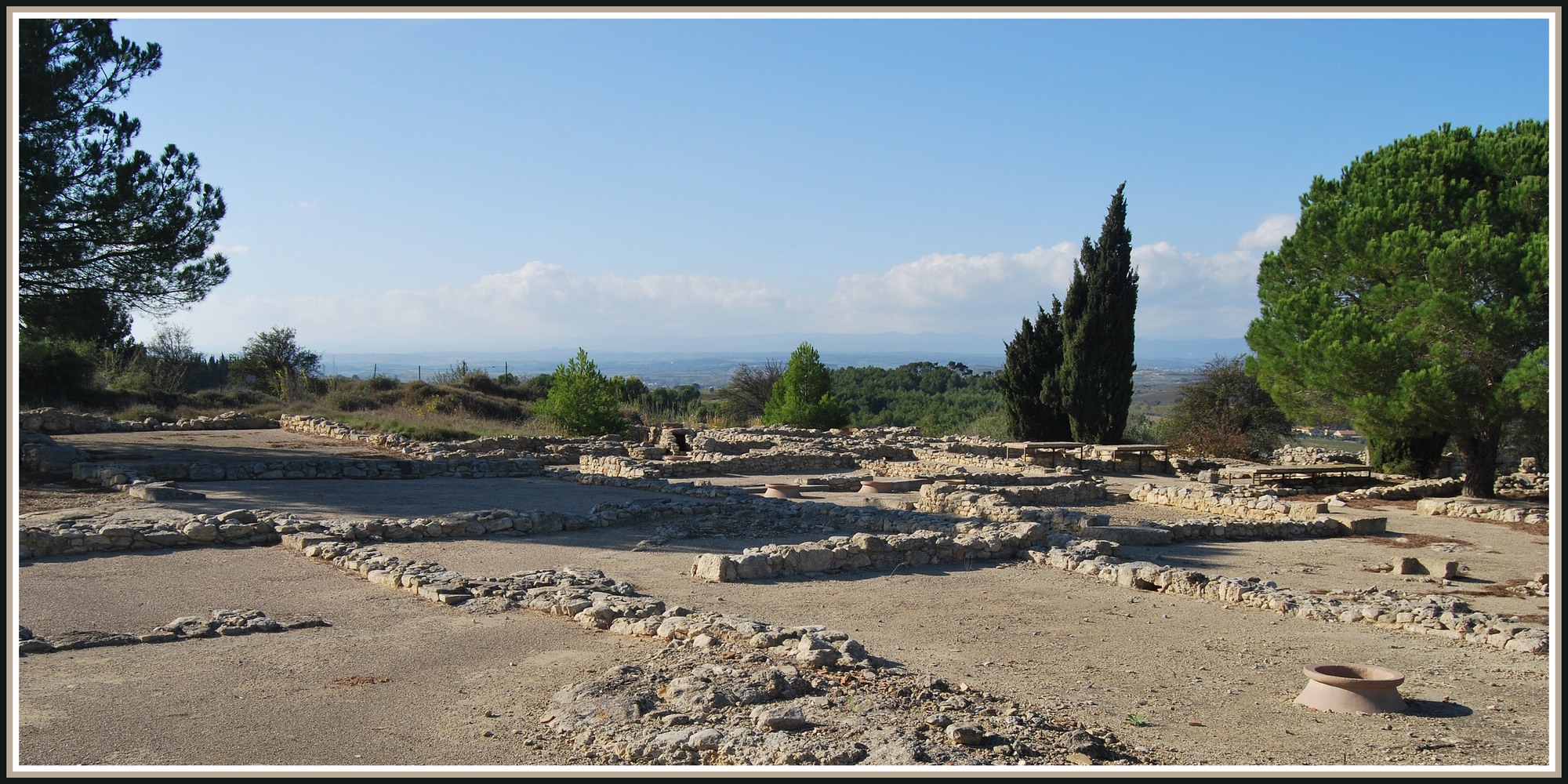 Fonds d'cran Constructions et architecture Ruines - Vestiges Oppidum - Nissan lés Enserune