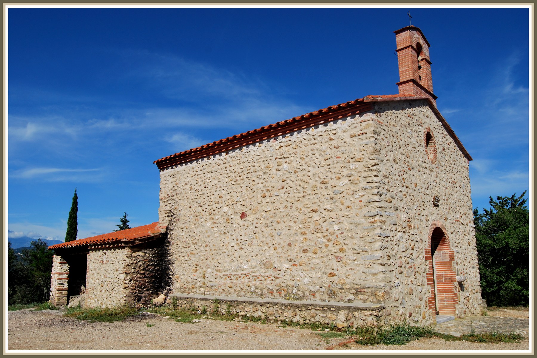 Fonds d'cran Constructions et architecture Edifices Religieux Chapelle saint-Marc - Le Boulou (66)