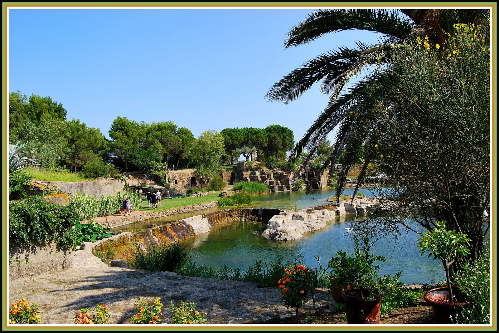 Fonds d'cran Nature Parcs - Jardins Jardin de Saint-Adrien - Servian (34)