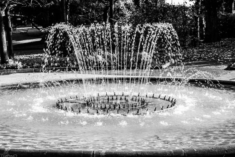 Fonds d'cran Constructions et architecture Fontaines - Jets d'eau Fontaine