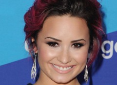  Clbrits Femme Demi Lovato