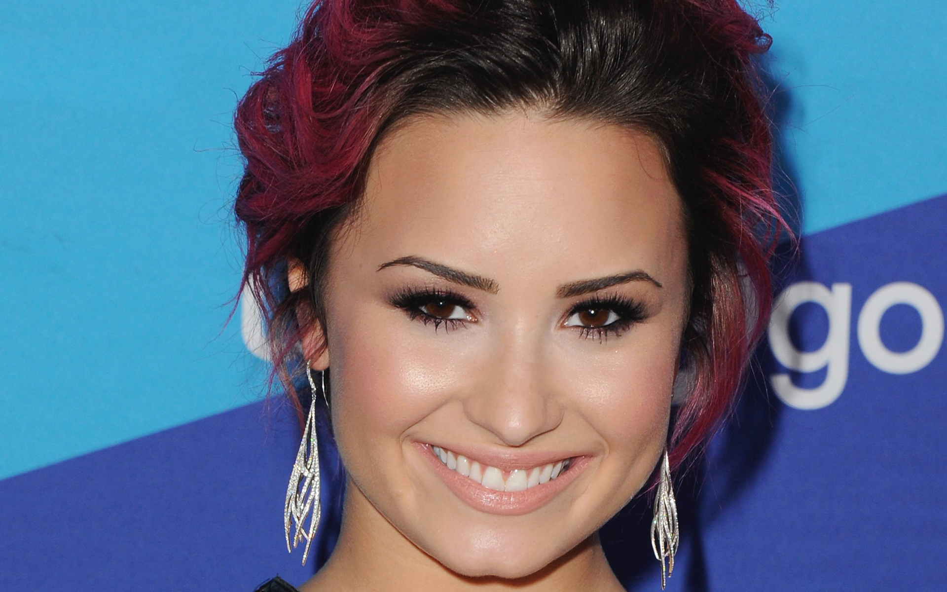 Fonds d'cran Clbrits Femme Demi Lovato 