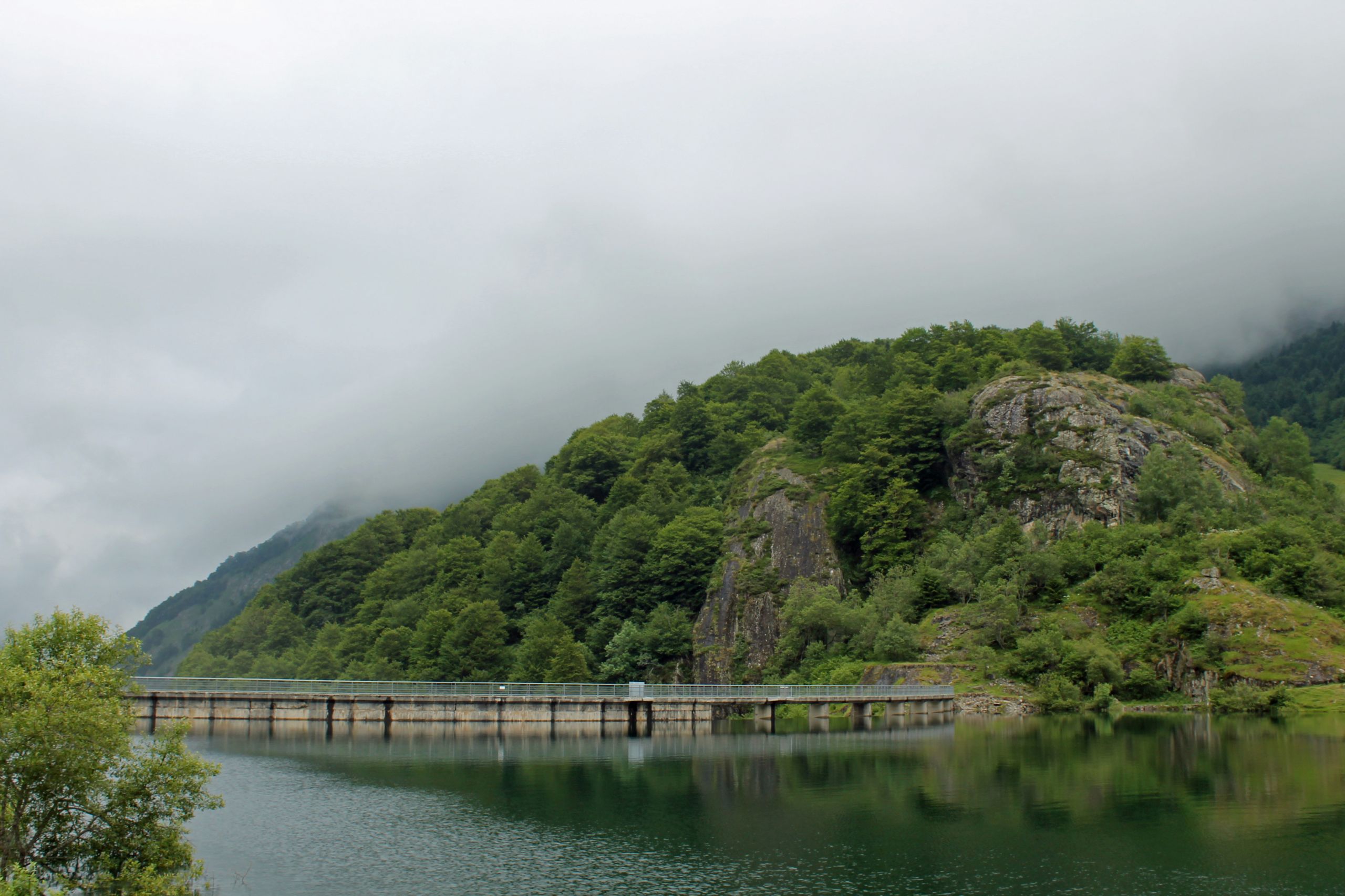 Wallpapers Constructions and architecture Dams - Locks Barrage du Tech