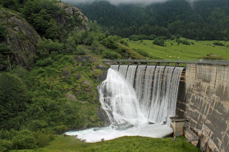 Fonds d'cran Constructions et architecture Barrages - Ecluses Barrage du Tech