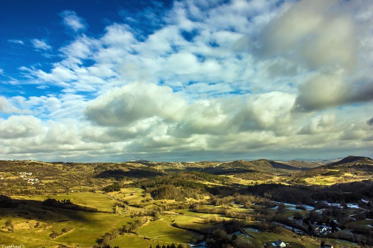 Fonds d'cran Voyages : Europe France > Auvergne Auvergne