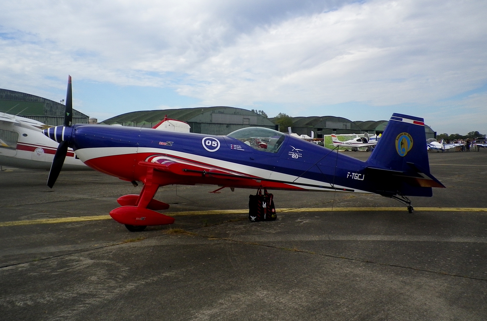 Wallpapers Planes Airshows Extra 330SC de l'Equipe de voltige de l'Arme de l'Air