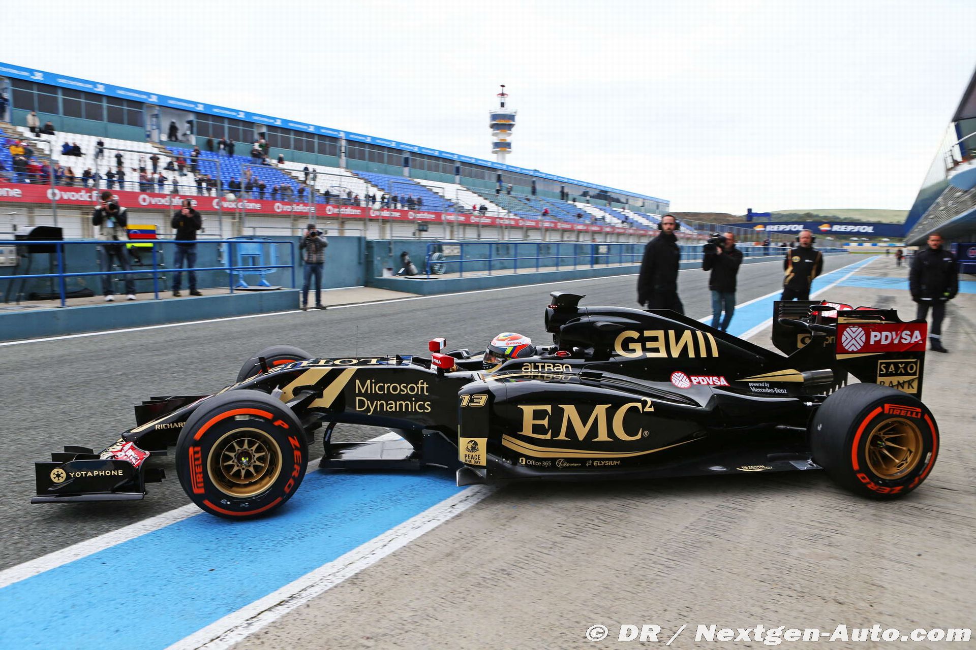 Wallpapers Sports - Leisures Formule 1 Lotus E23 essai Jerez 02/02/15