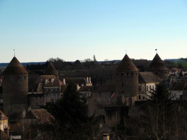 Fonds d'cran Constructions et architecture Chteaux - Palais Chteau de Semur-en-Auxois