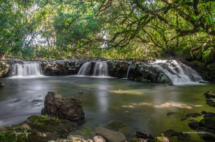 Fonds d'cran Nature Cascades - Chutes Petite cascade du Bras Madeleine