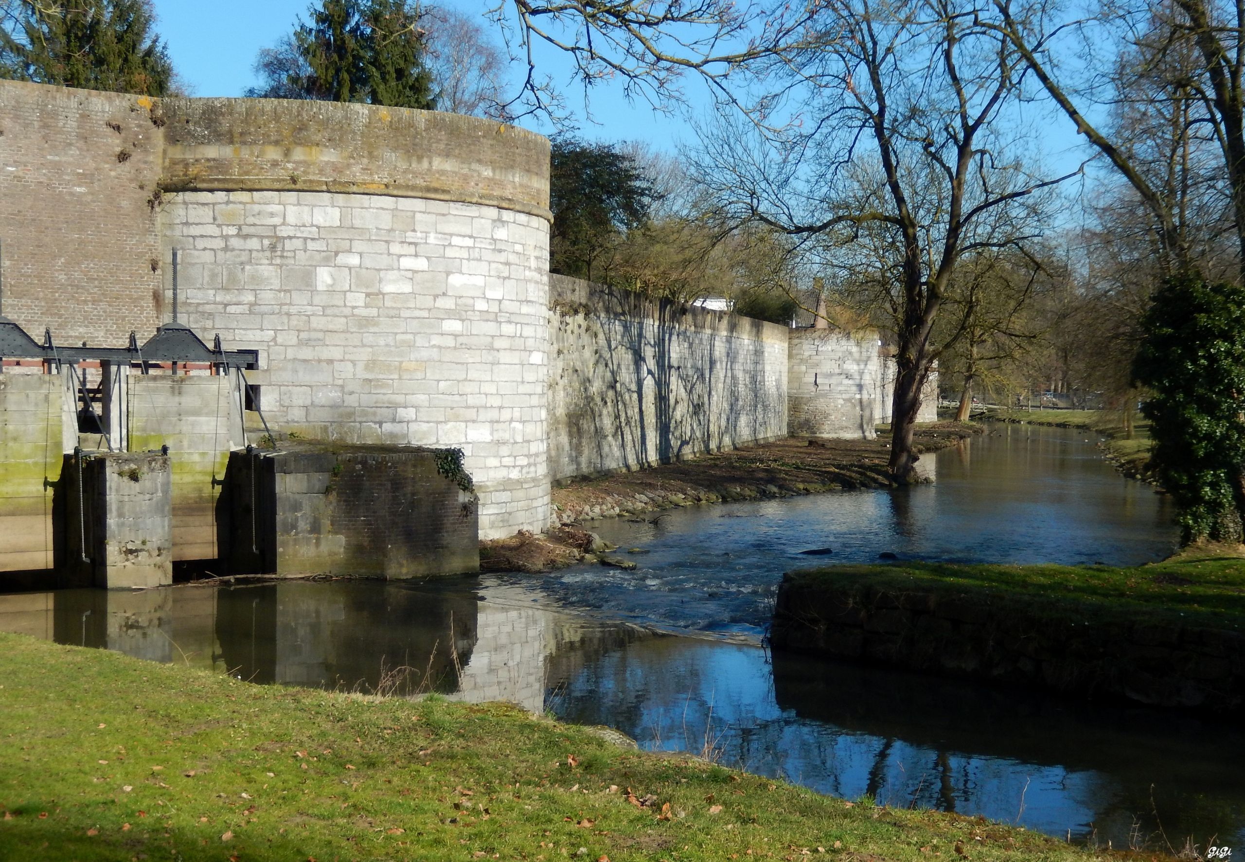 Fonds d'cran Voyages : Europe Pays-Bas Maastricht