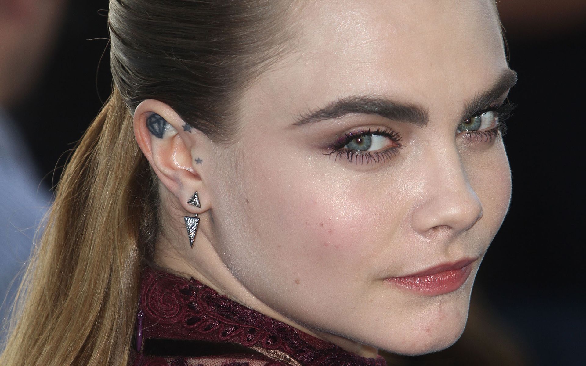 Fonds d'cran Clbrits Femme Cara Delevingne 