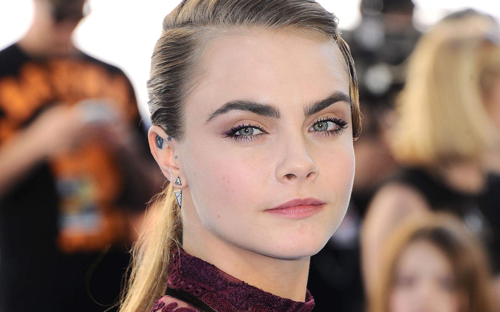 Wallpapers Celebrities Women Cara Delevingne 