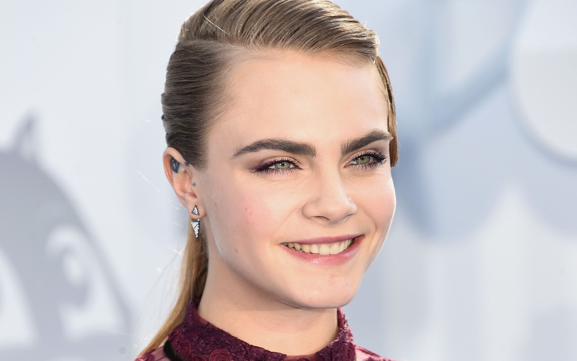 Fonds d'cran Clbrits Femme Cara Delevingne 