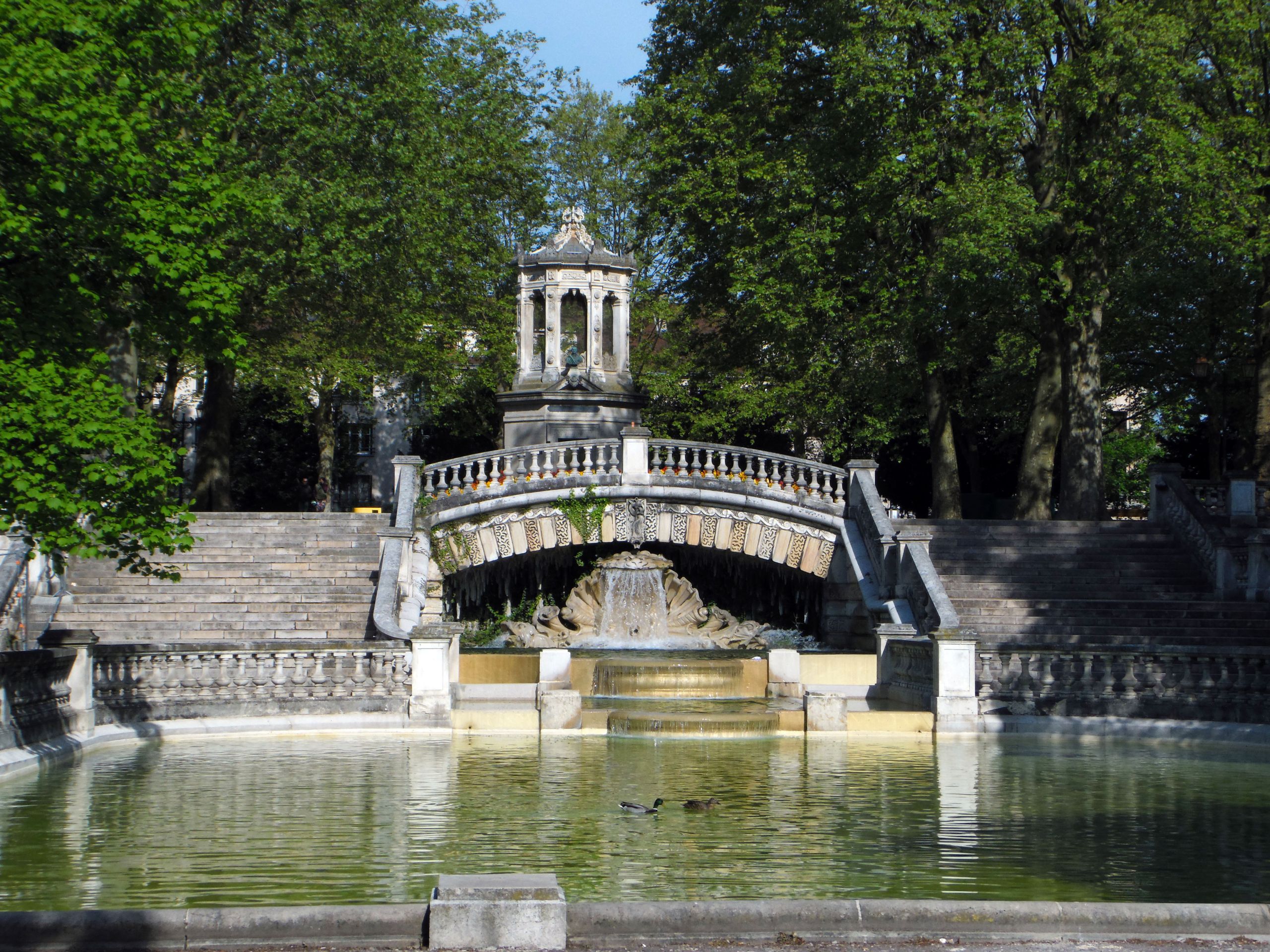 Wallpapers Constructions and architecture Fountains - Water Jets Square Darcy - Dijon